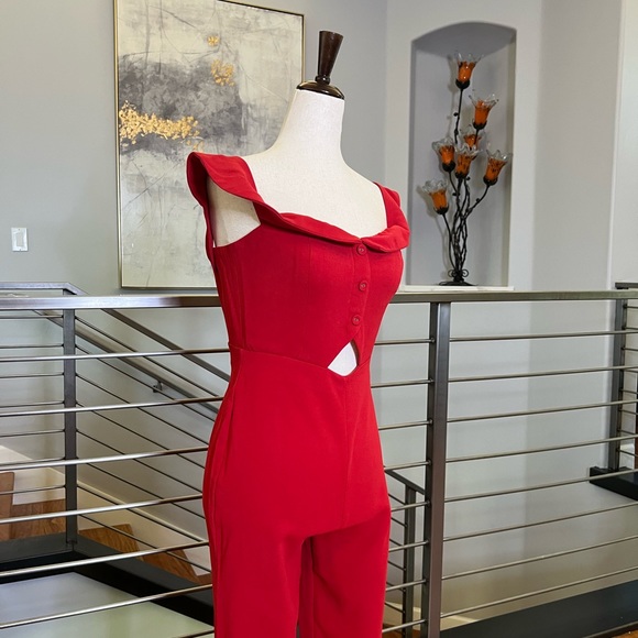 L’Academie Leah Jumpsuit in Red - Picture 3 of 11
